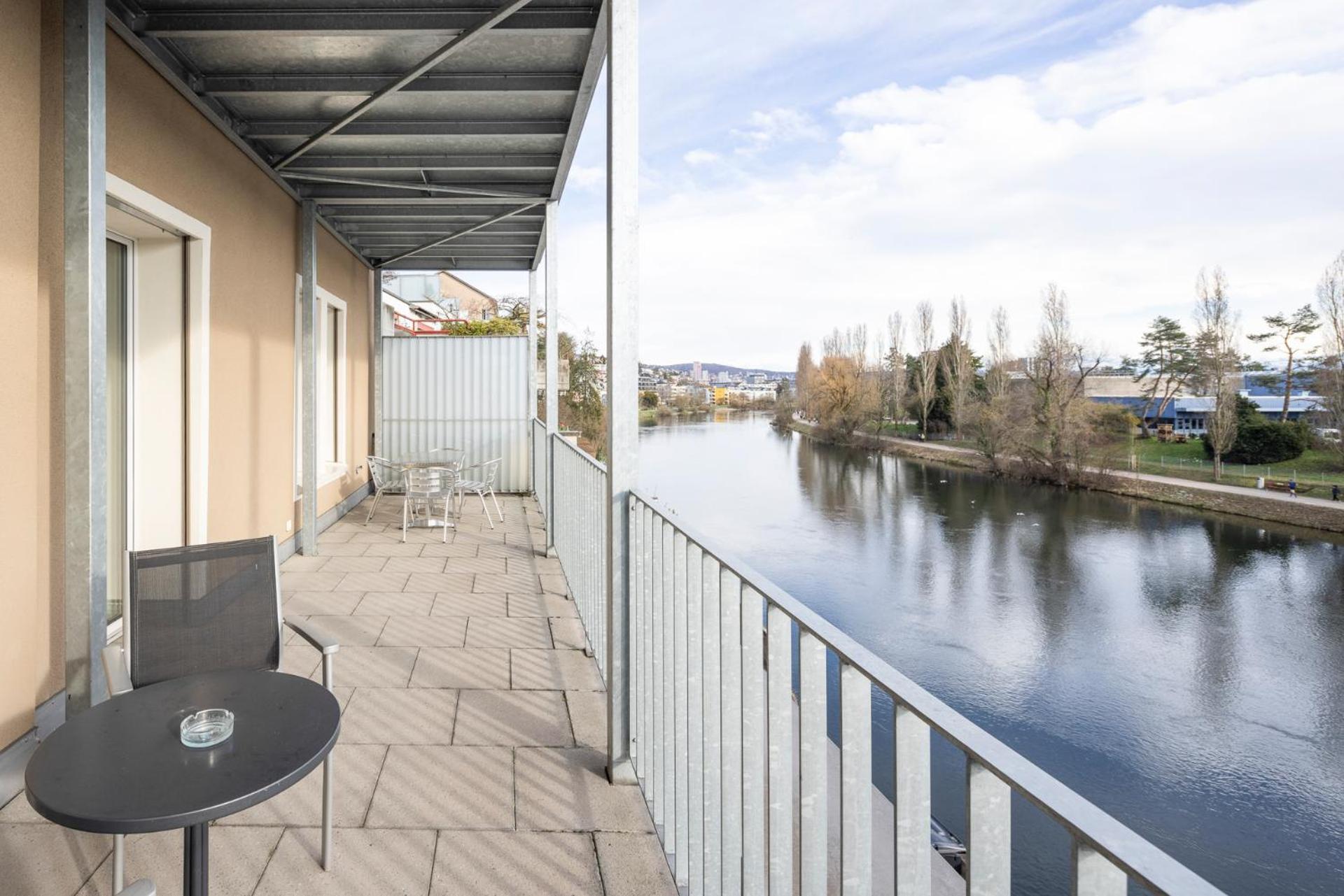 Stayy The River - Contactless Check-In Zürich Exterior foto